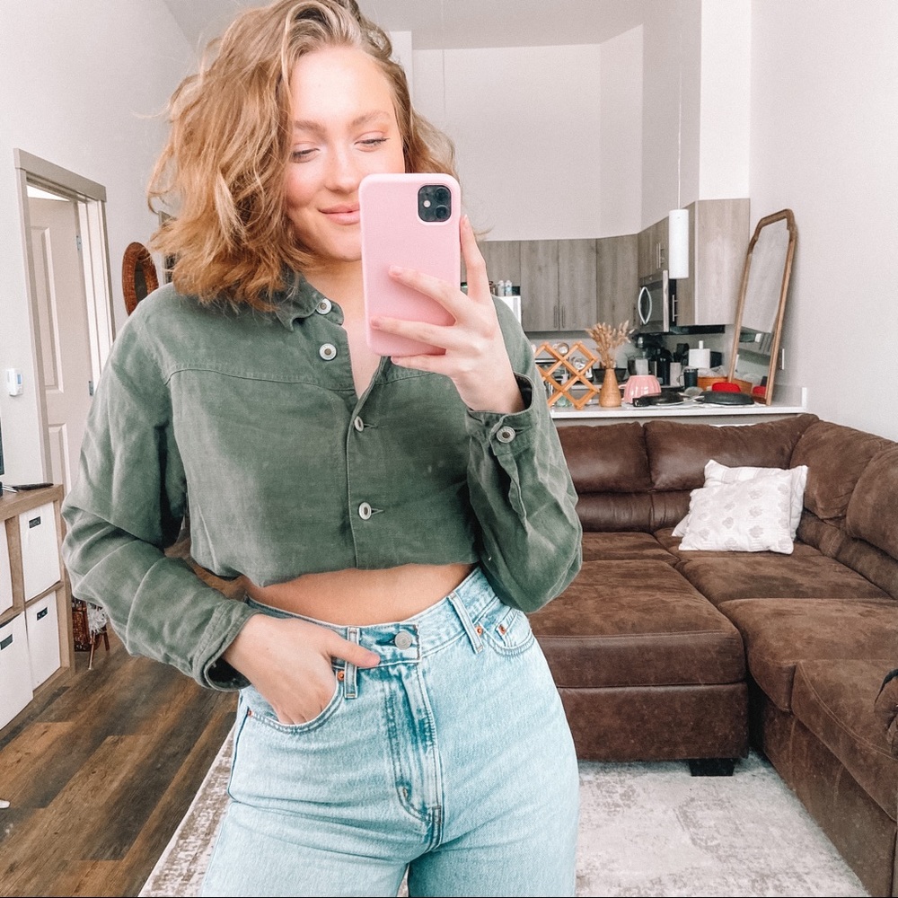 Vintage olive green linen button up shirt